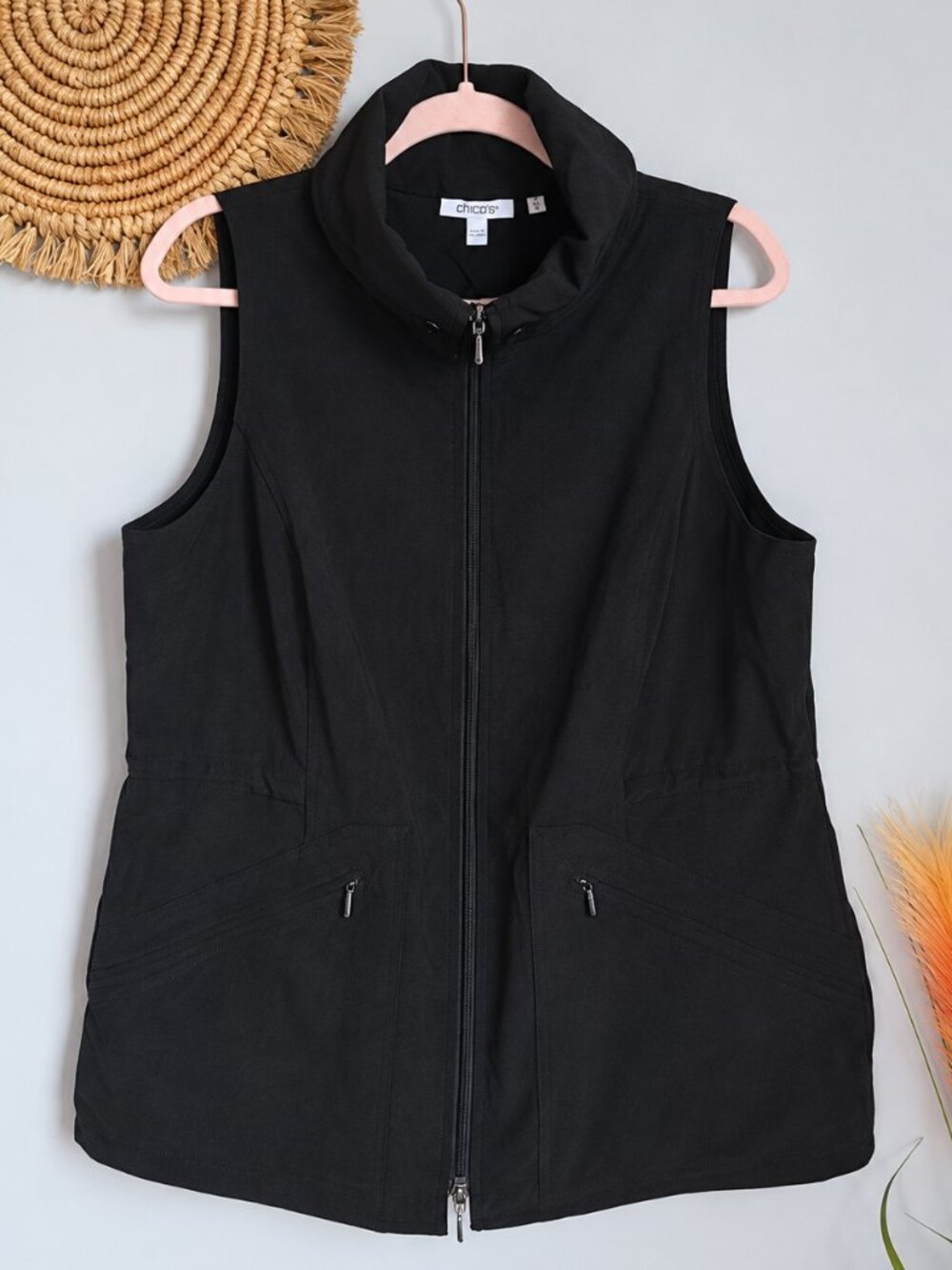 Chico's Zenergy UPF Travel Vest Full Zip Utility Black Stand Collar SZ Large